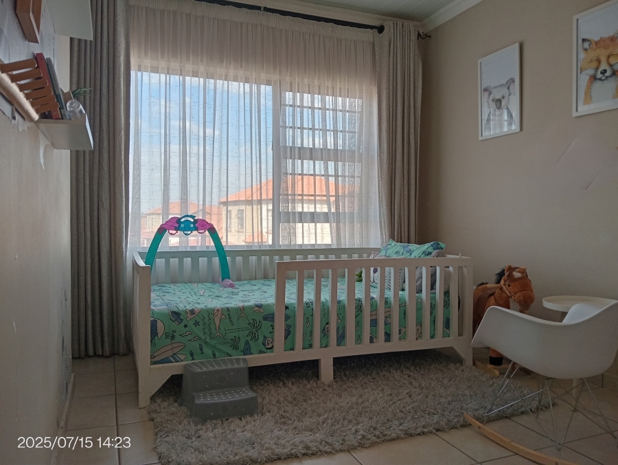 To Let 3 Bedroom Property for Rent in Waterval East North West